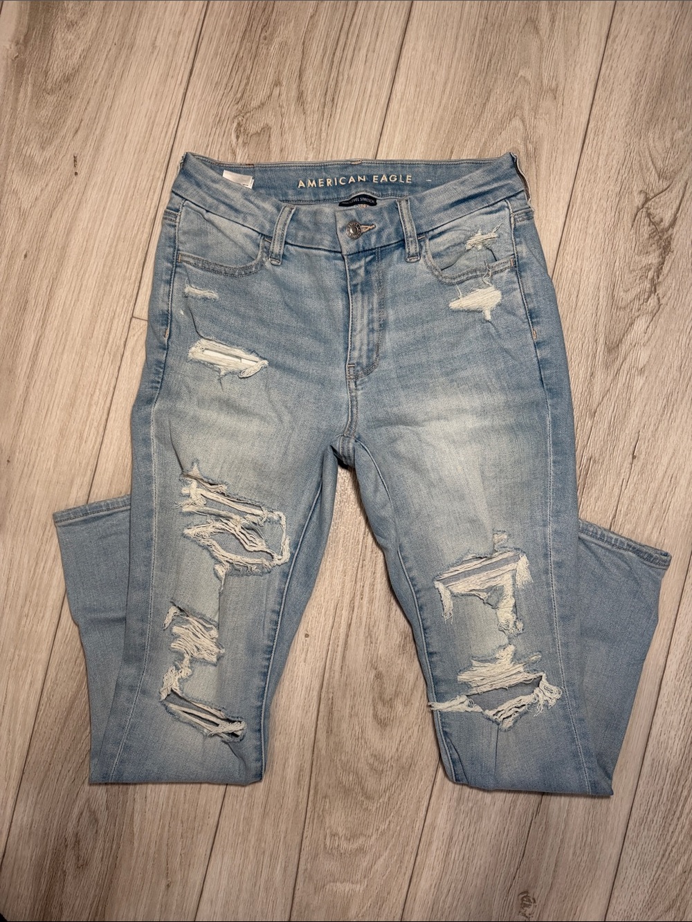 American Eagle Outfitters Next Level Stretch High Waisted Distressed Jegging